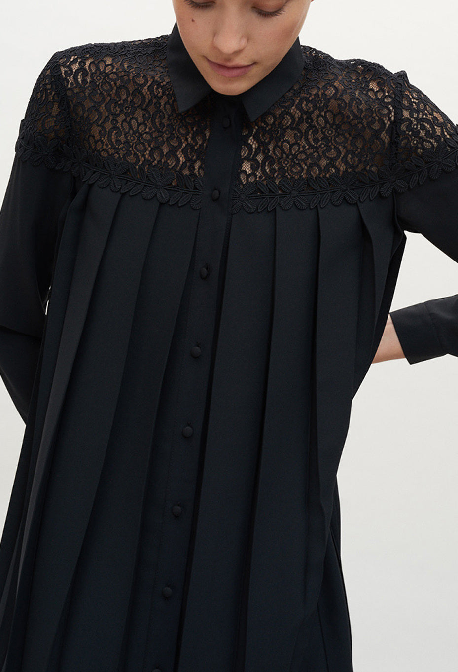 Robe noire plissée Faume - seconde main