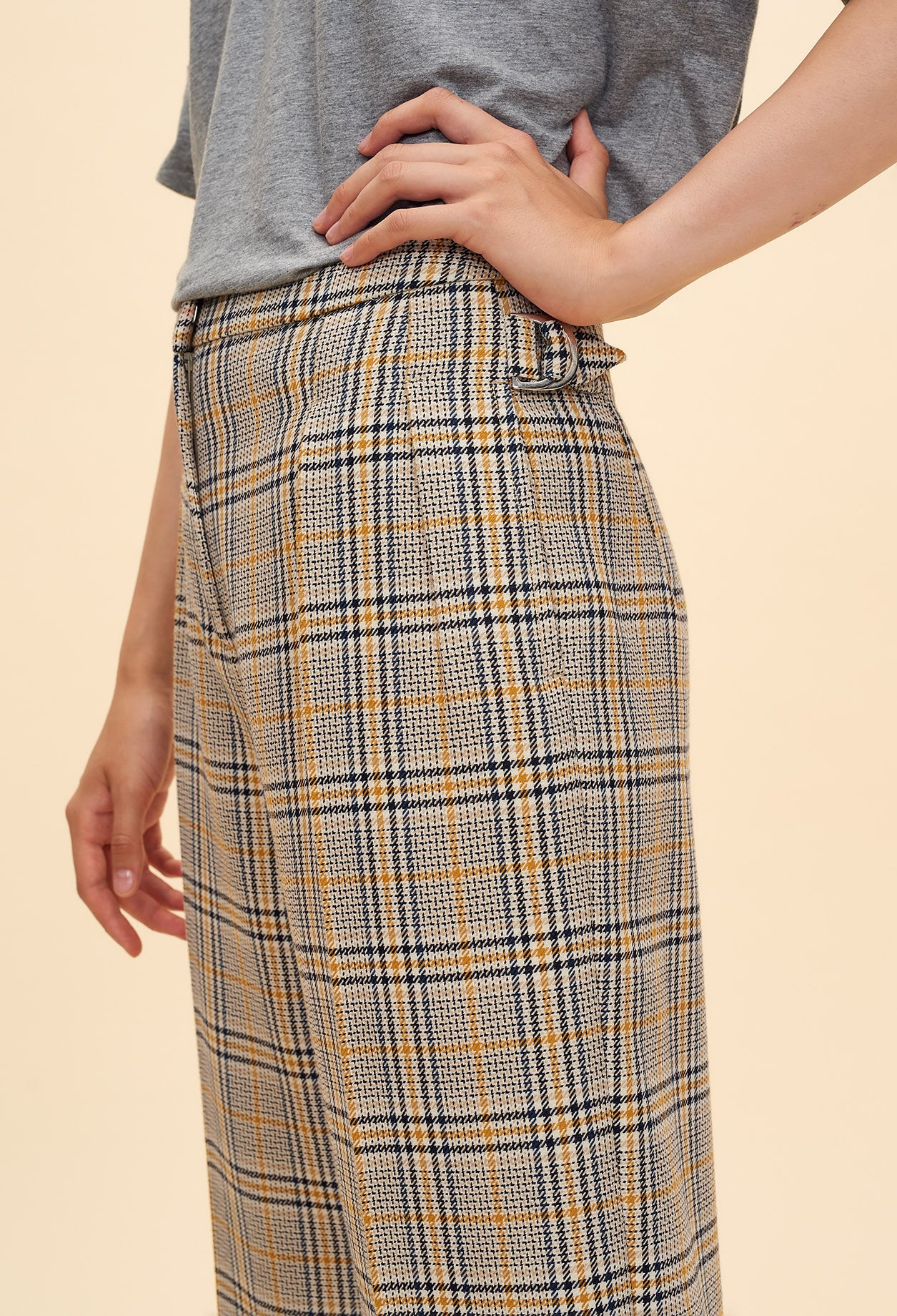 Pantalon à carreaux coupe évasée Faume - seconde main